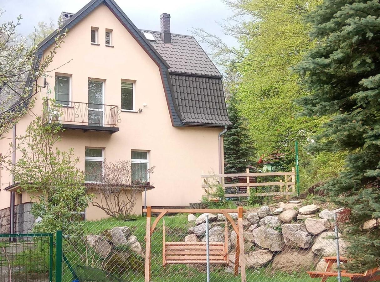 Willa Rozalia Szklarska Poreba Luaran gambar